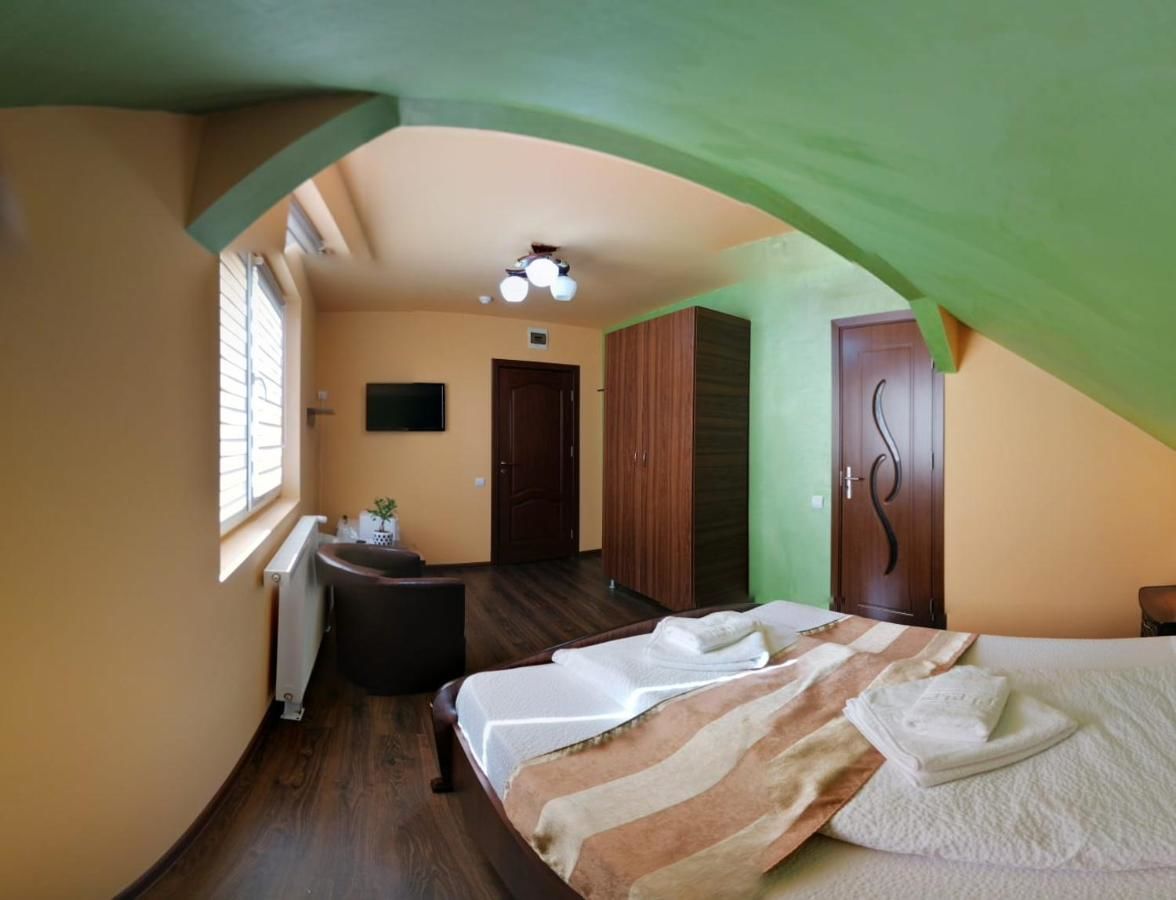 Гостевой дом Pensiunea Muresul 3* Тыргу-Муреш-28